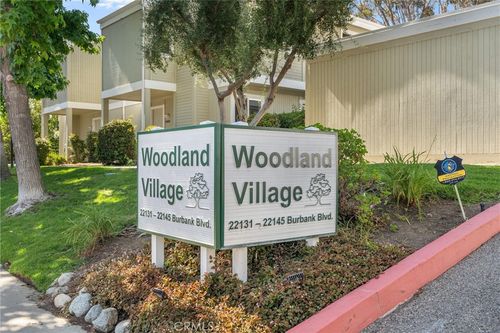 unit-5-22133 Burbank Blvd, Woodland Hills, CA, 91367-6221 | Card Image