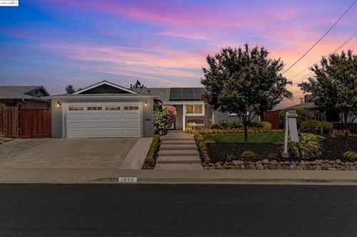1955 Sequoia Dr, Martinez, CA, 94553 | Card Image