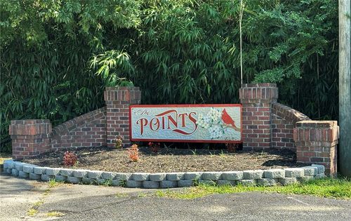 904-7735 The Points Pl, Gloucester Point, VA, 23062-2421 | Card Image