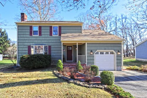 11 Harvest Lane, Milford, CT, 06461 | Card Image