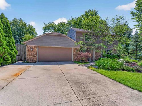 4603 Aboite Lake Drive, Fort Wayne, IN, 46804-4022 | Card Image