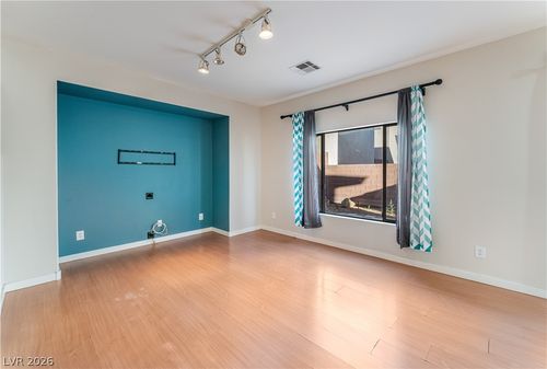 6335 Blushing Willow St, North Las Vegas, NV, 89081-3324 | Card Image