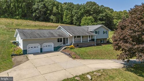 1071 Hartman Rd, Clarion, PA, 16214-5221 | Card Image