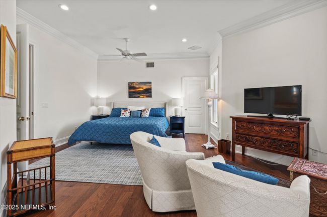 Downstairs Bedroom | Image 34