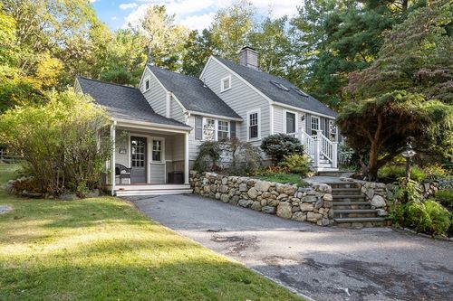 123 Bedford Rd, Lincoln, MA, 01773-2700 | Card Image