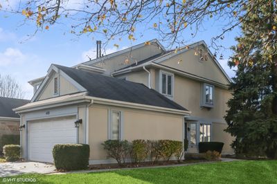 0 - 400 Catbird Lane, Condo with 3 bedrooms, 2 bathrooms and 2 parking in Deerfield IL | Image 1