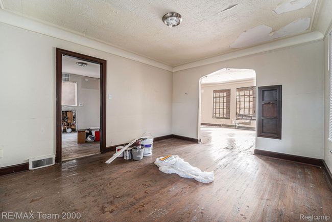 17343 Santa Rosa Dr, House other with 3 bedrooms, 2 bathrooms and null parking in Detroit MI | Image 8