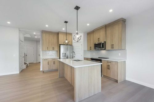 122 Sandpiper Bend, Chestermere, AB, T1X2S8 | Card Image