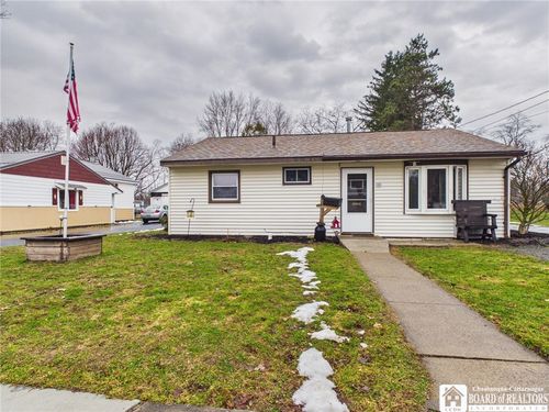 14 Plymouth Ave, Franklinville, NY, 14737-1020 | Card Image
