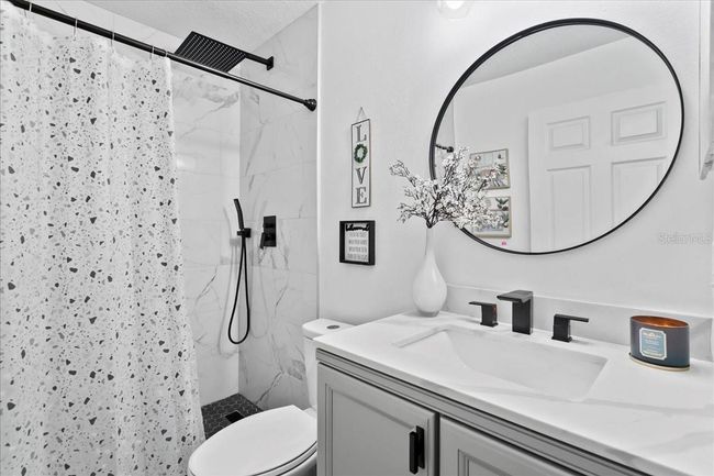 Guest Bathroom | Image 14