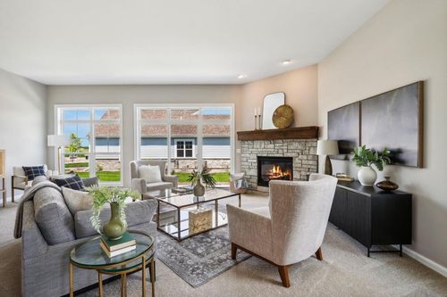 12e-1388 Prairie Creek Circle, Oconomowoc, WI, 53066 | Card Image