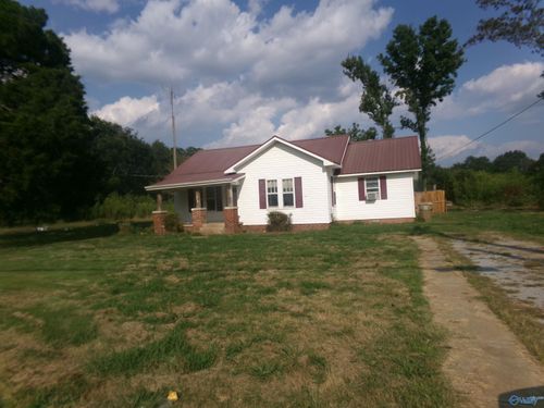 15588 Market St, Moulton, AL, 35650-3702 | Card Image