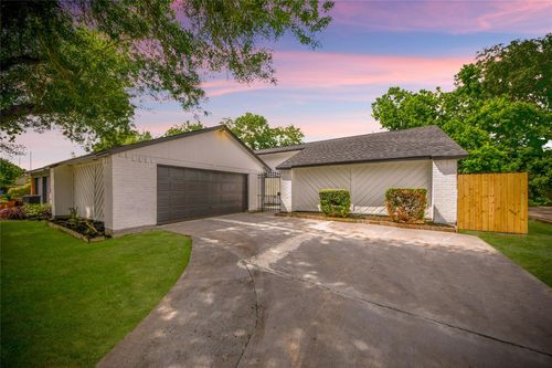 13122 Benford Dr, Houston, TX, 77099-2225 | Card Image