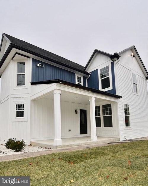 611 Main St, SHARPTOWN, MD, 21861-1069 | Card Image