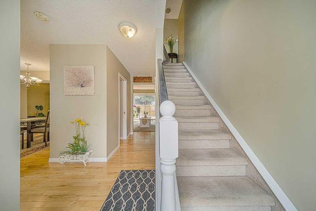 53 - 4810 40 Avenue Sw, Home with 4 bedrooms, 1 bathrooms and 1 parking in Calgary AB | Image 6
