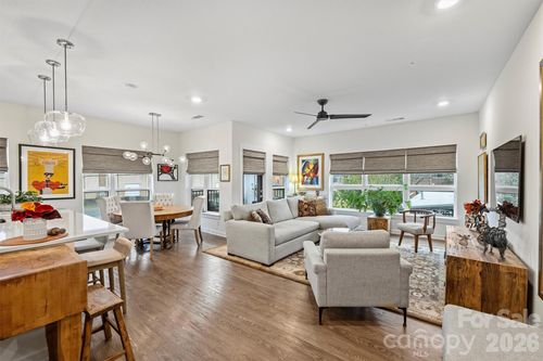 2201-3630 N Davidson St, Charlotte, NC, 28205-1351 | Card Image