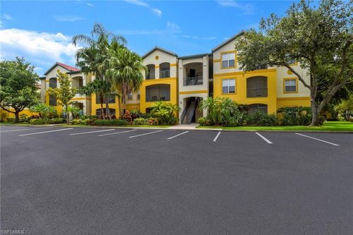 913-11521 Villa Grand, FORT MYERS, FL, 33913-8099 | Card Image