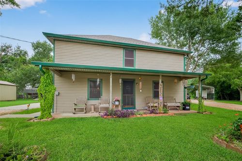 2718 Richmond St, Needville, TX, 77461-8152 | Card Image