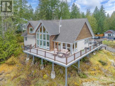 5070 Katherine Dr, House other with 4 bedrooms, 3 bathrooms and 10 parking in Port Alberni BC | Image 2