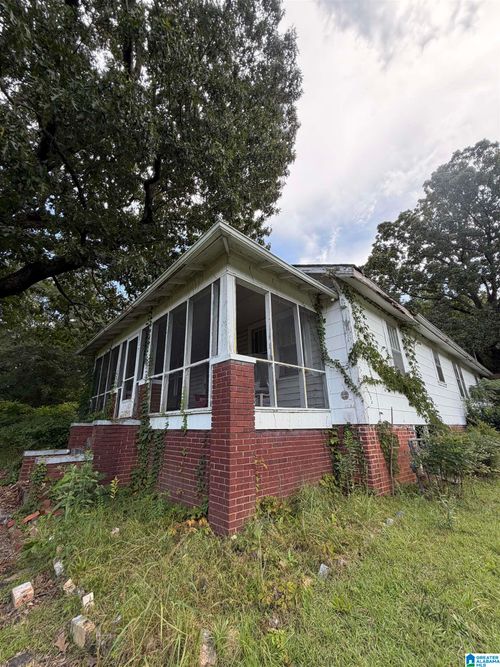 4512 Old Birmingham Hwy, Anniston, AL, 36201-8807 | Card Image