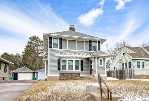 1735 Woodland Avenue, Duluth, MN, 55803 | Card Image