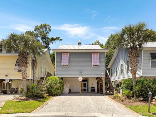 147 Weatherboard Ct, Pawleys Island, SC, 29585-5406 | Card Image
