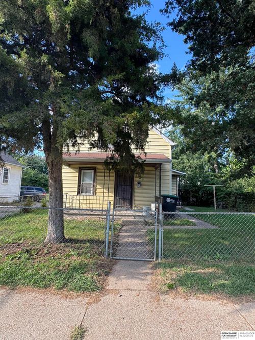 1812 Willis Ave, Omaha, NE, 68110-2267 | Card Image