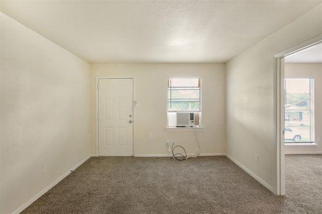 APT-3 - 5415 3 Rd St, Home with 2 bedrooms, 1 bathrooms and null parking in Danbury TX | Image 4