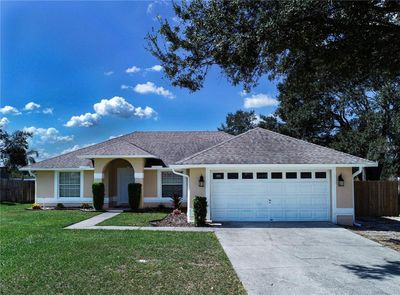 233 Hidden View Drive, House other with 3 bedrooms, 2 bathrooms and null parking in GROVELAND FL | Image 1