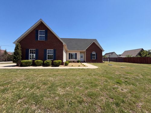425 Long Creek Dr, Christiana, TN, 37037-5466 | Card Image