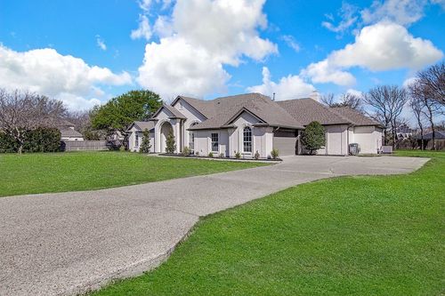125 Devon Ct, Weatherford, TX, 76087-3619 | Card Image