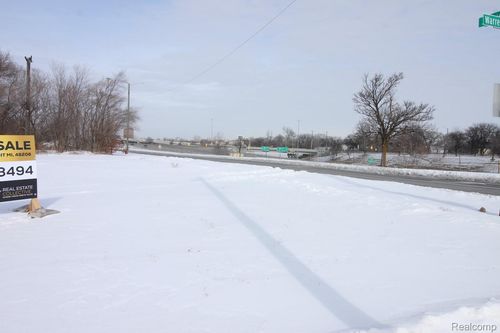 3200 W Warren Ave, Detroit, MI, 48208-1952 | Card Image