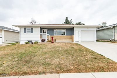 1026 Summit Boulevard, House other with 4 bedrooms, 1 bathrooms and null parking in Bismarck ND | Image 1