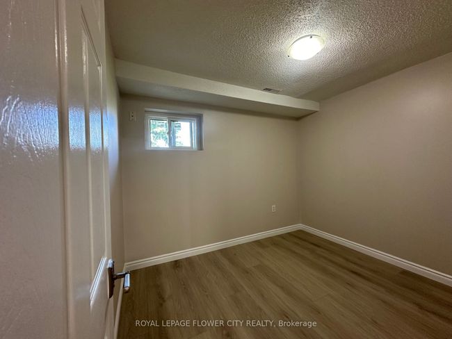 BSMNT - 415 Hansen Rd N, House other with 3 bedrooms, 1 bathrooms and 1 parking in Brampton ON | Image 7