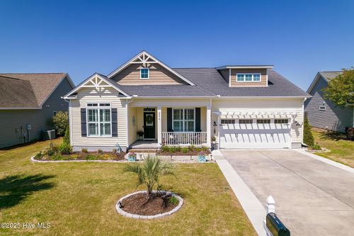 4976 Alamance Dr Se, Southport, NC, 28461-7570 | Card Image