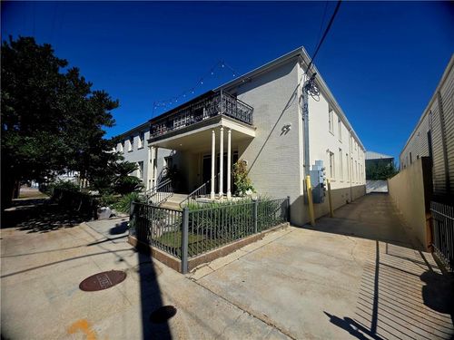 729 2nd St, New Orleans, LA, 70130-5486 | Card Image