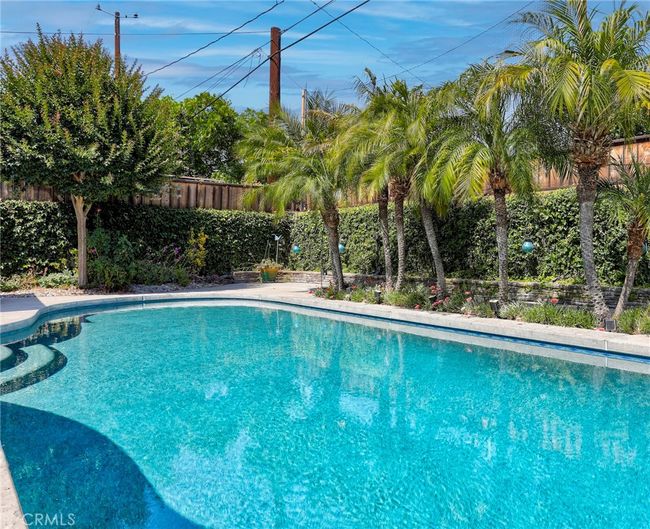 2120 N Rose St, House other with 3 bedrooms, 2 bathrooms and 2 parking in Burbank CA | Image 26