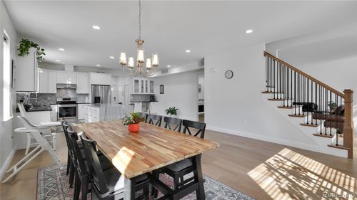 3070 Gerald Ave, Rochester Hills, MI, 48307-5543 | Card Image