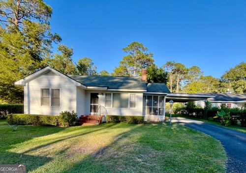 404 Community Dr, Waycross, GA, 31501-6117 | Card Image