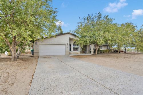 12288 Desert Ranch Rd, Phelan, CA, 92371-4603 | Card Image