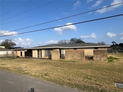 125 River Oaks Drive, Luling, LA, 70070 | Card Image