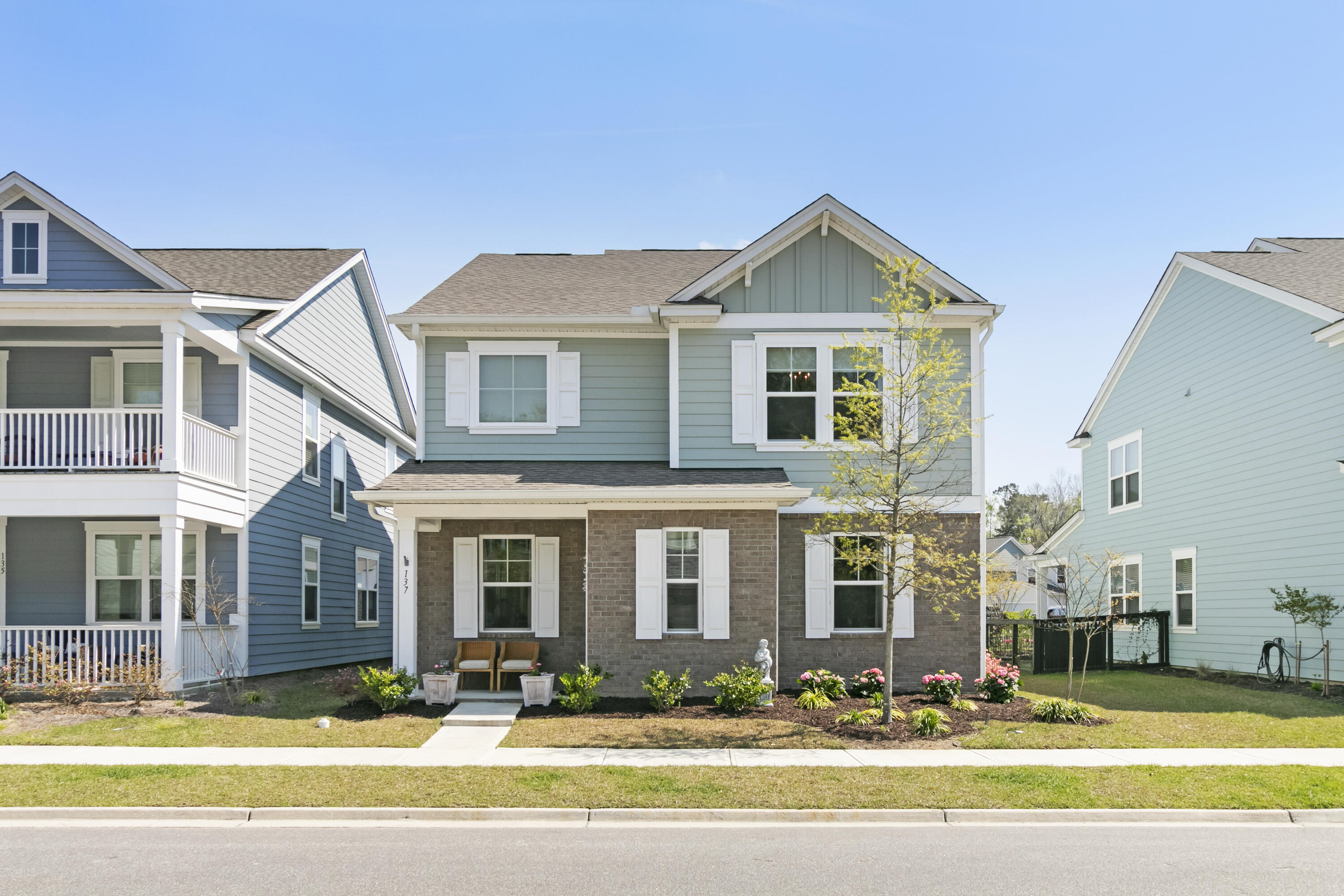 Brant Dr, Summerville, SC 29483