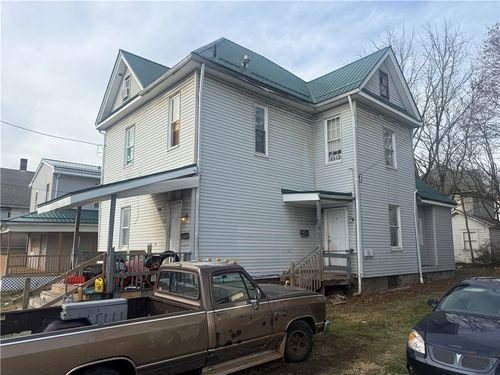 410 E Locust St, Butler, PA, 16001-4886 | Card Image