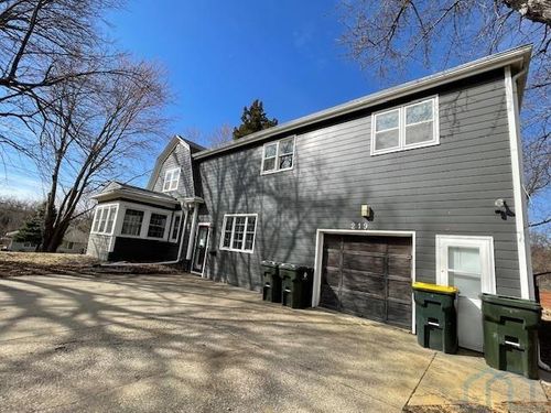 219 36th St, Sioux City, IA, 51104-2622 | Card Image