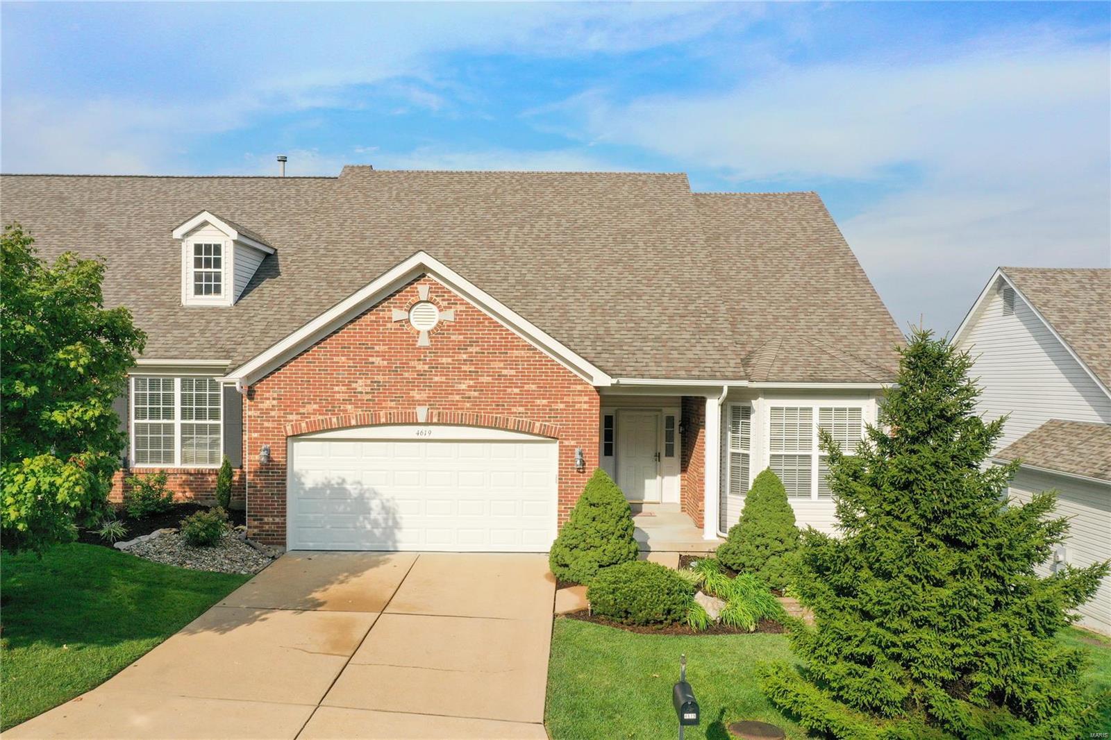 Sienna Oaks Ct, Saint Louis, MO 63128