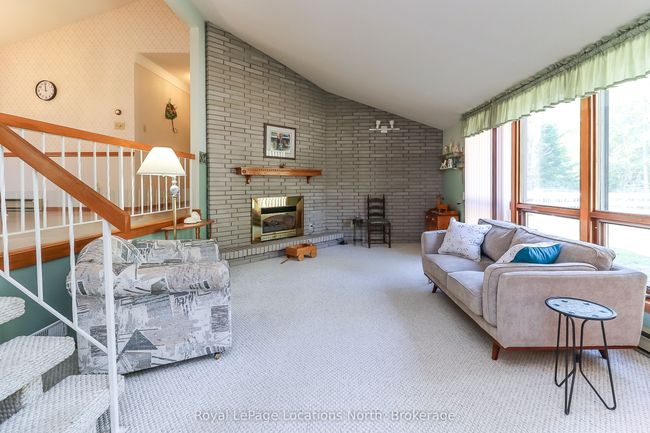 3 48 Th St N, House other with 2 bedrooms, 2 bathrooms and 4 parking in Wasaga Beach ON | Image 11