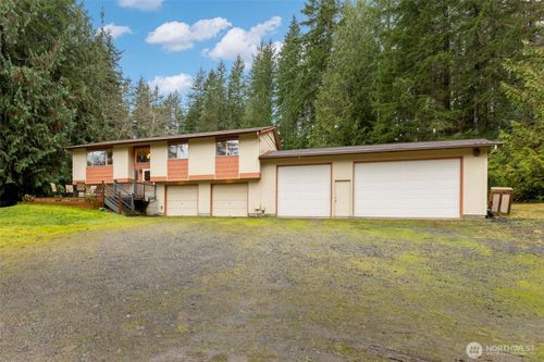 505 Peter Hagen Rd Nw, Seabeck, WA, 98380-9233 | Card Image