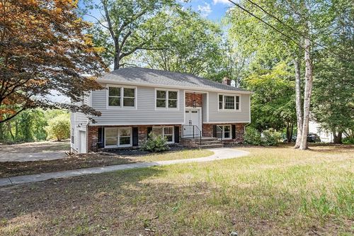 332 North Rd, Bedford, MA, 01730-1016 | Card Image