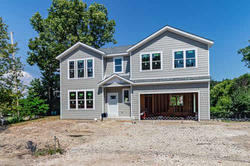 1061 Green Bay Rd, Lake Bluff, IL, 60044-1207 | Card Image