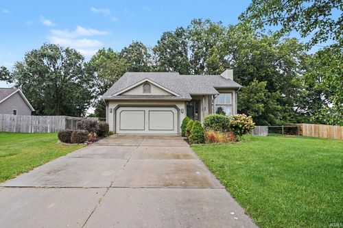 52742 Red Fox Trl, South Bend, IN, 46628-9252 | Card Image